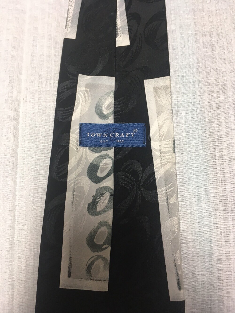 Towncraft mens tie multicolor geometric pattern